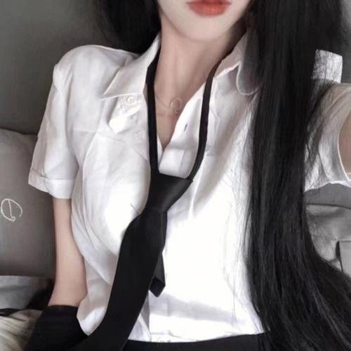 乡下来的实习生竟是顶头上司夫人